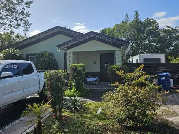 7726 NW 14th Pl, Miami, FL 33147