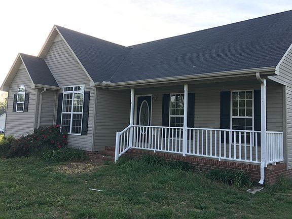 2nd image of 86 Saddleford Dr