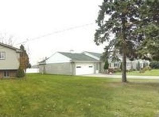 9361 S Huron River Dr, Ypsilanti, MI 48197
