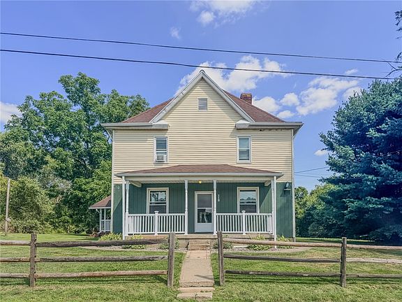 2nd image of 112 Heinz Rd #1