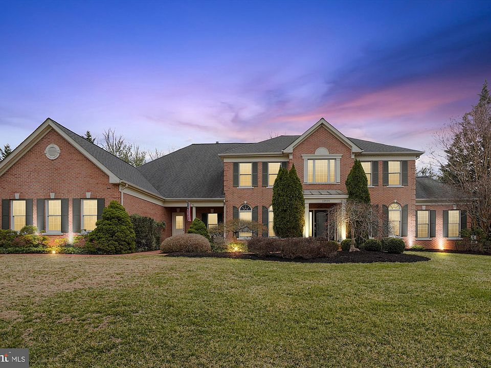 12835 Parapet Way, Herndon, VA 20171 Zillow