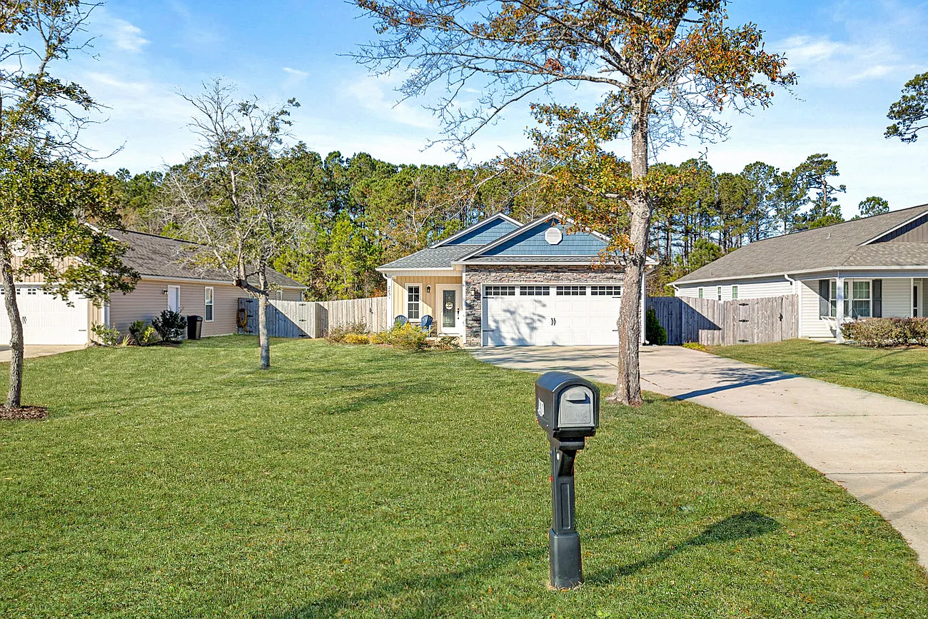 2831 Country Club Drive - 1 — Photo 1
