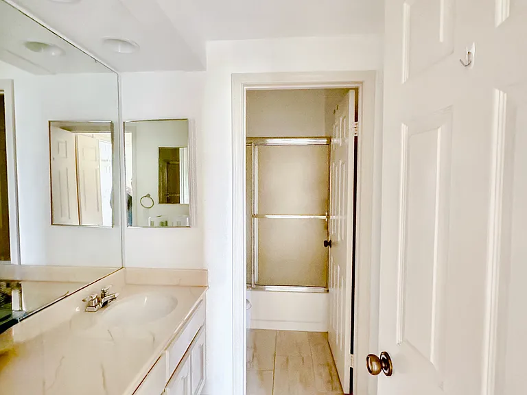 5895 Friars Rd #5403 — Photo 4