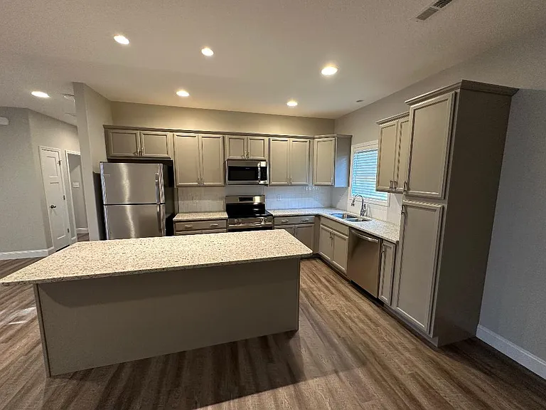 3520 Emma Grace Way #3520 — Photo 3