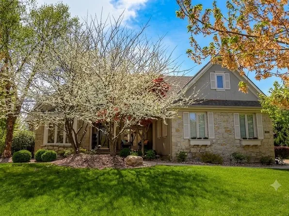 14800 Outlook St, Overland Park, KS 66223