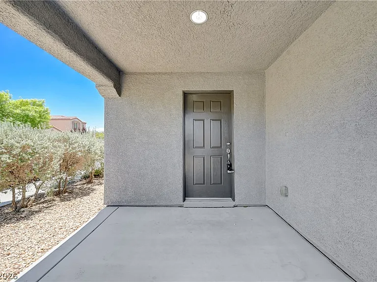 9783 Calliope Creek Ct — Photo 5