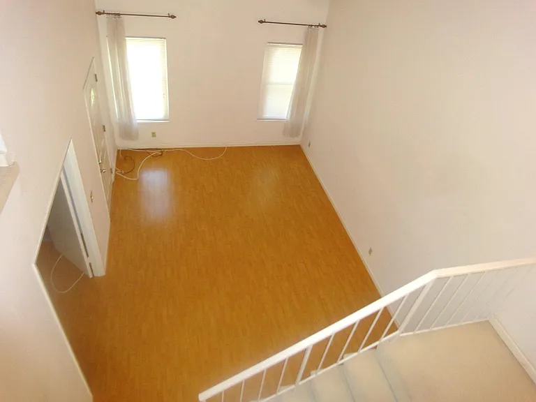 1103 Polynesia Dr #1 — Photo 5