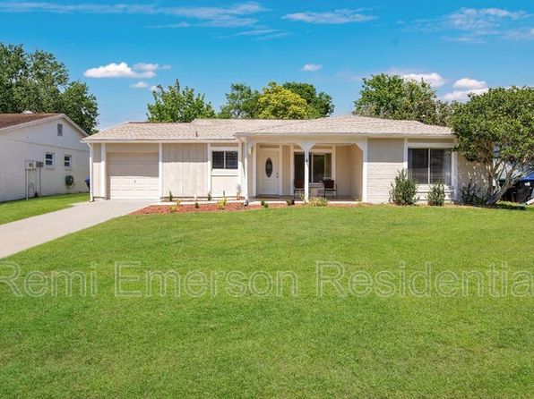 4813 Loretta Ln