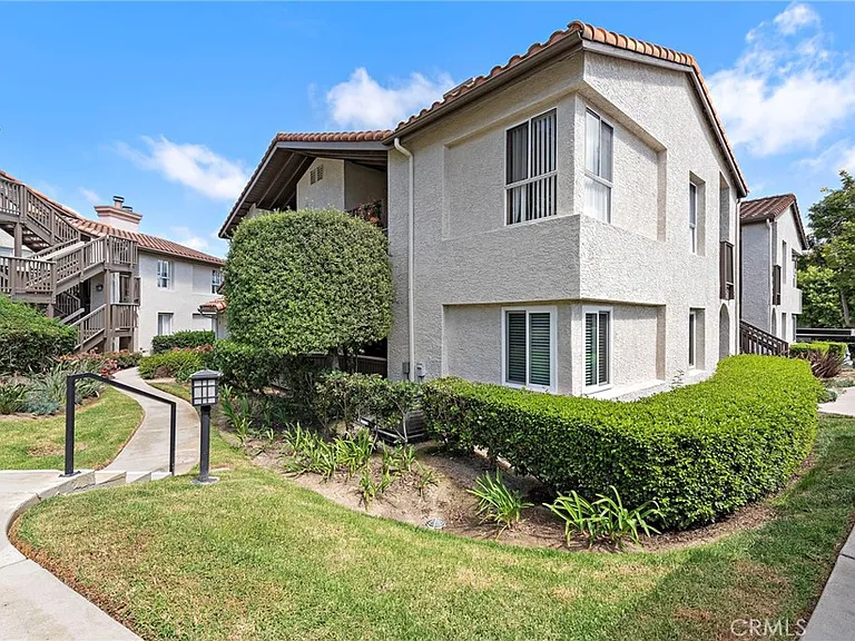 68 Corniche Dr #C — Photo 54