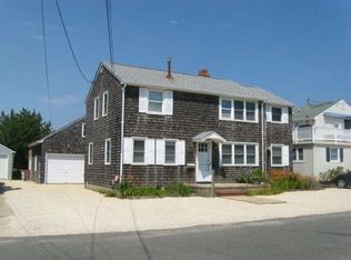 123 E 16th St, Brant Beach, NJ 08008