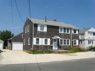 123 E 16th St, Brant Beach, NJ, 08008