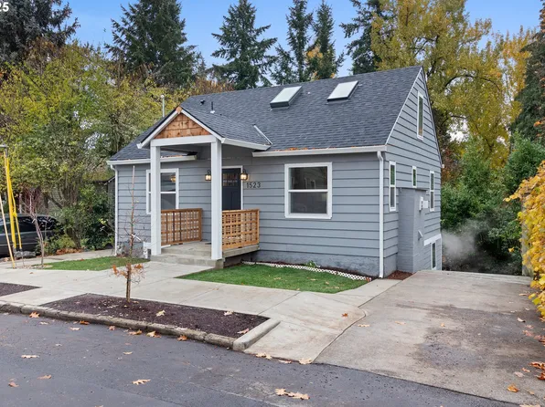 1523 12th St, Oregon City, OR 97045