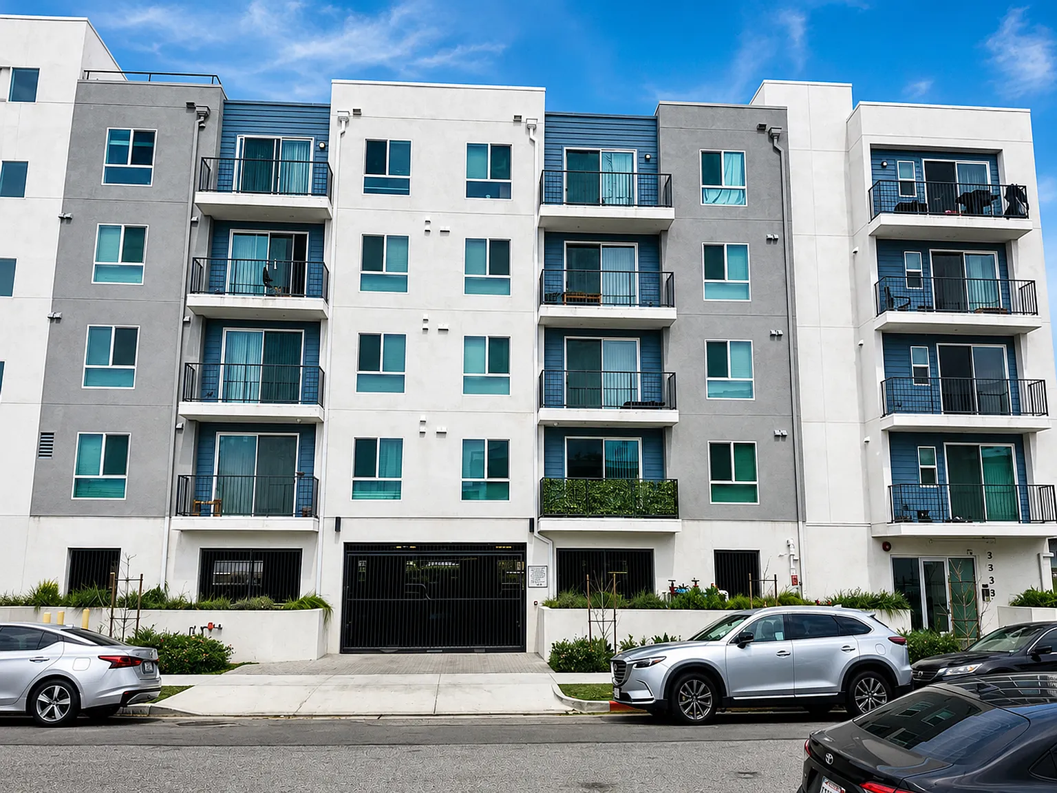 3533 Chesapeake Ave in Gateway — Photo 2