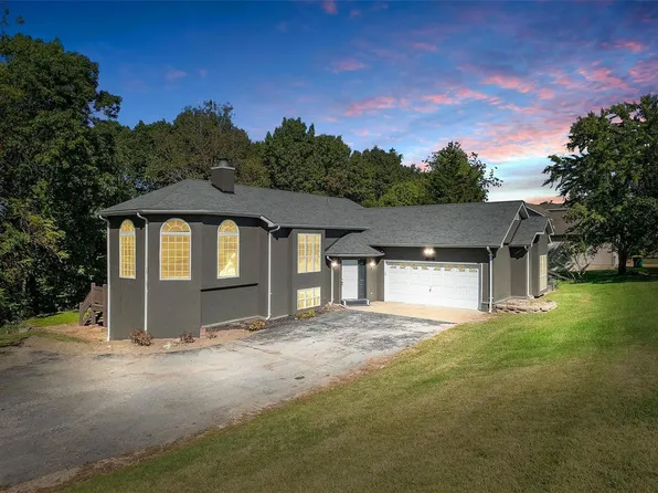 4734 Wilbert Rd, High Ridge, MO 63049