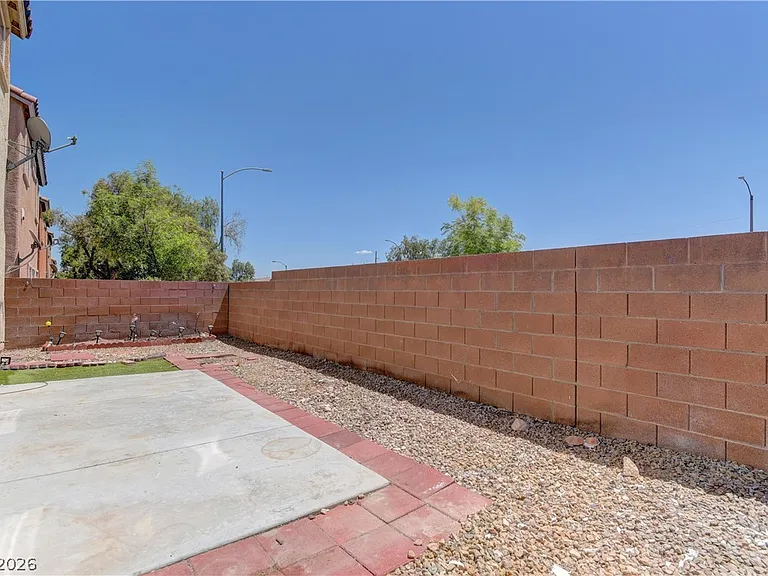 9091 Jumping Jacks Ave — Photo 21