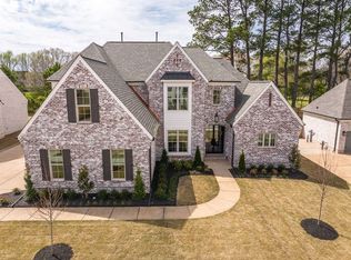 597 Cedar Shadows Cir W, Collierville, TN 38017