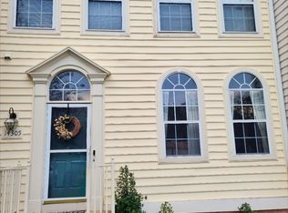 14305 Flomation Ct, Centreville, VA 20121