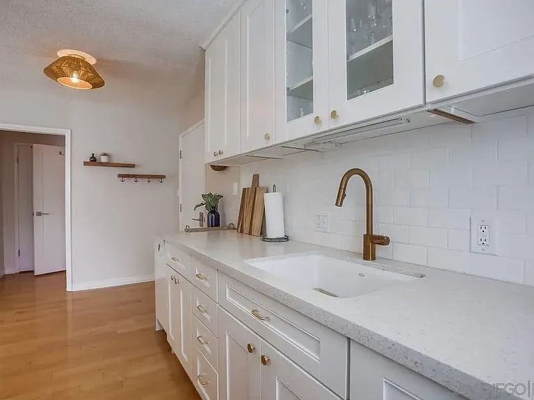 245 Coast Blvd #D2 — Photo 11
