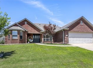 118 Skinner St, Centerton, AR 72719