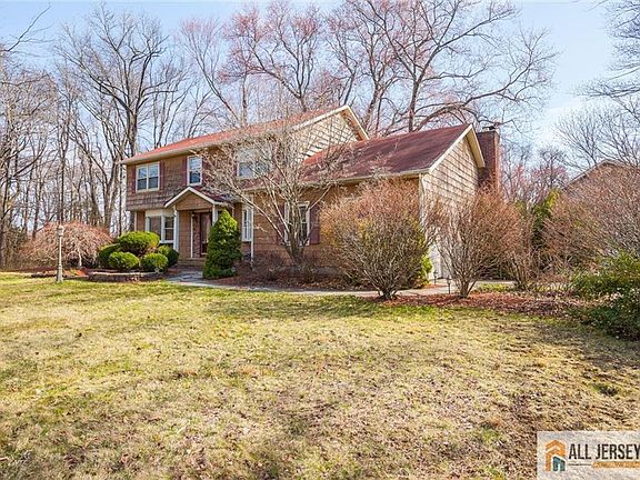 3rd image of 18 Warne Rd