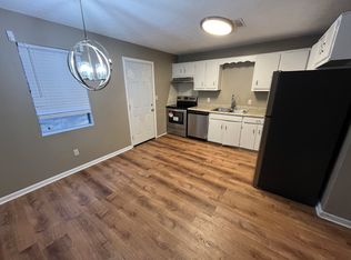 240 Park Rd #C, Rome, GA 30161