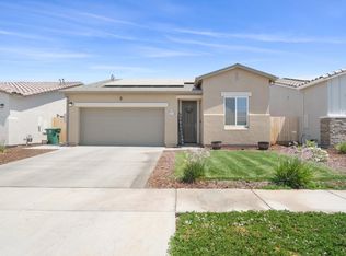 1820 Pat St, Los Banos, CA 93635
