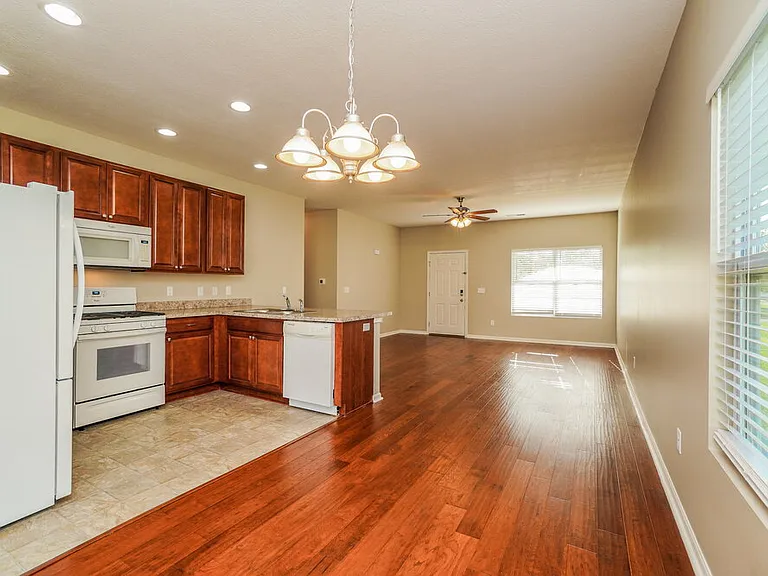 4001 Blue Mountain Cir — Photo 6
