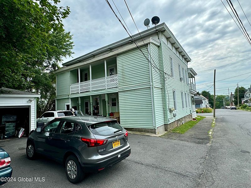 5th image of 23- 23 1/2 Bunn Street