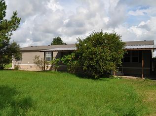 2721 Highway 90, Weimar, TX 78962