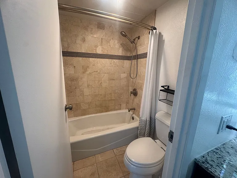 700 E Ocean Blvd #1401 — Photo 7