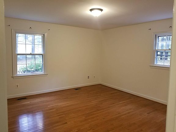 5th image of 12229 Tall Pines Ct