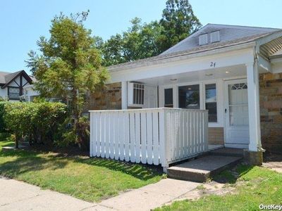 2F Independence Court #2F, Ridge, NY, 11961