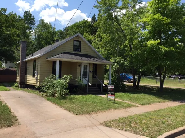 425 Summit St, Marquette, MI 49855