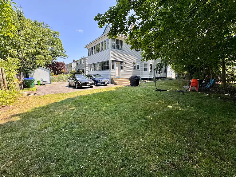 87 Burget Ave #2 — Photo 27