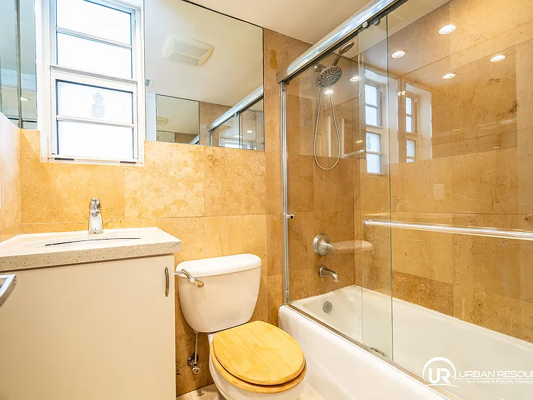 2425 Flamingo Pl #2 — Photo 11