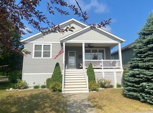 5314 Parkview Ln, South Haven, MI 49090