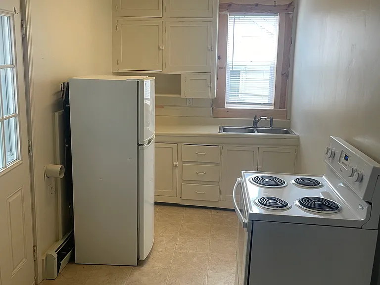 1001 Cooper Ave #B — Photo 5