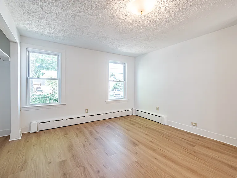 17 Spring St #1 — Photo 39