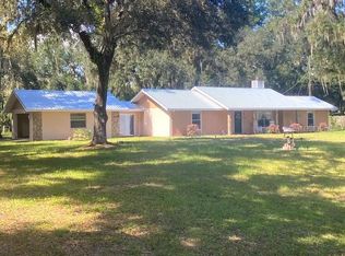 3 Lakeside Dr, Ocala, FL 34482