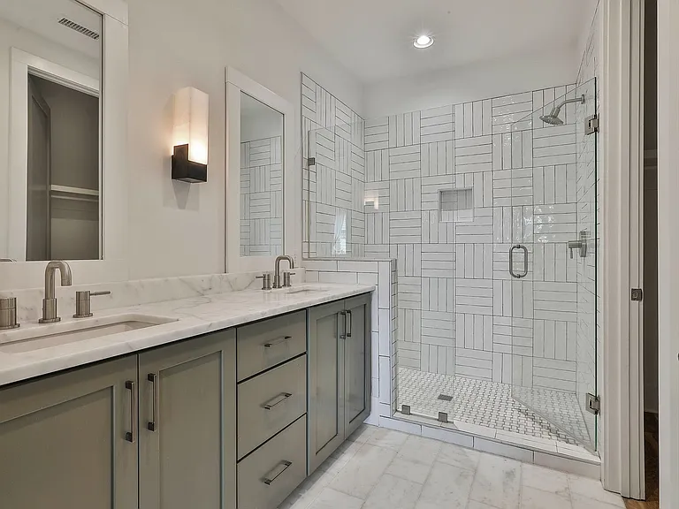 335 Sage Ln — Photo 14