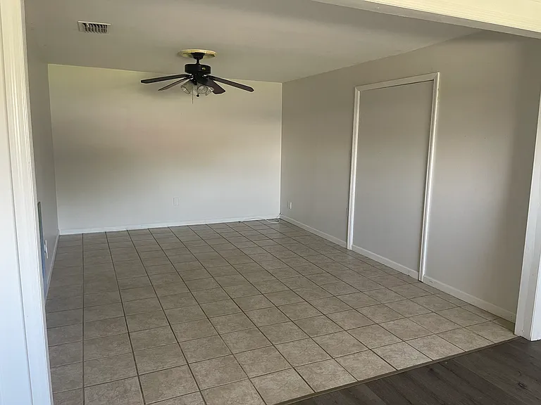 3101 W Dewey St — Photo 9