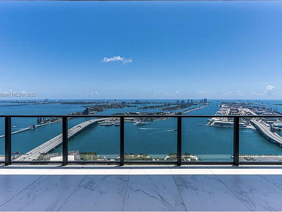 2nd image of 1000 Biscayne Blvd Unit 4902