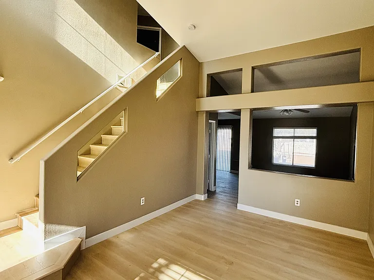 9539 Palini Ct — Photo 4