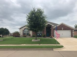 1102 Kardinal Ct, Midlothian, TX 76065