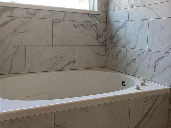 10500 Dominion Ranch Dr, Pt Arthur, TX 77640 | Zillow