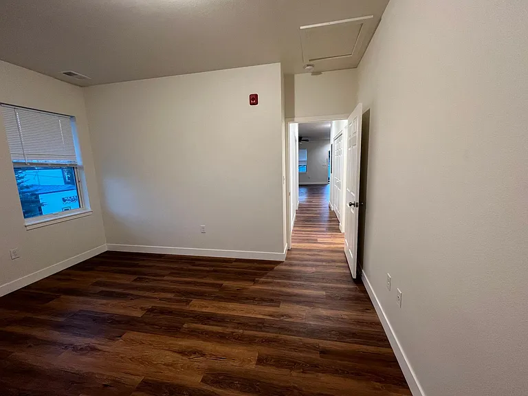 110 N Jefferson St #A — Photo 11