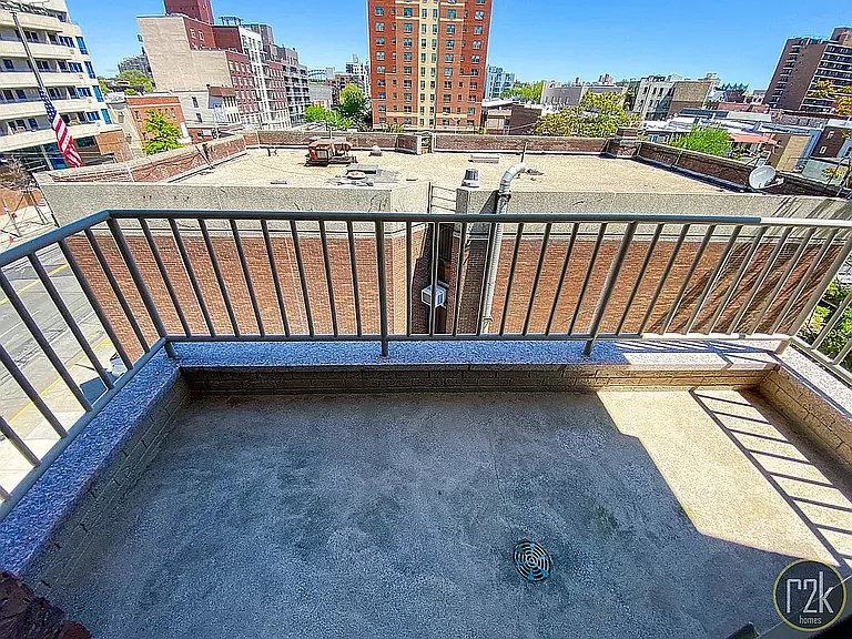 21-03 31st Ave #3D — Photo 12
