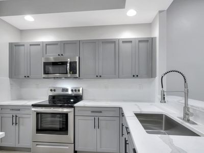 3200 N Haverhill Rd #B108, West Palm Beach, FL, 33417