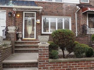 6436 79th St, Middle Village, NY 11379