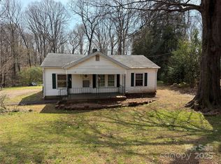 208 River Loop Rd, Belmont, NC 28012
